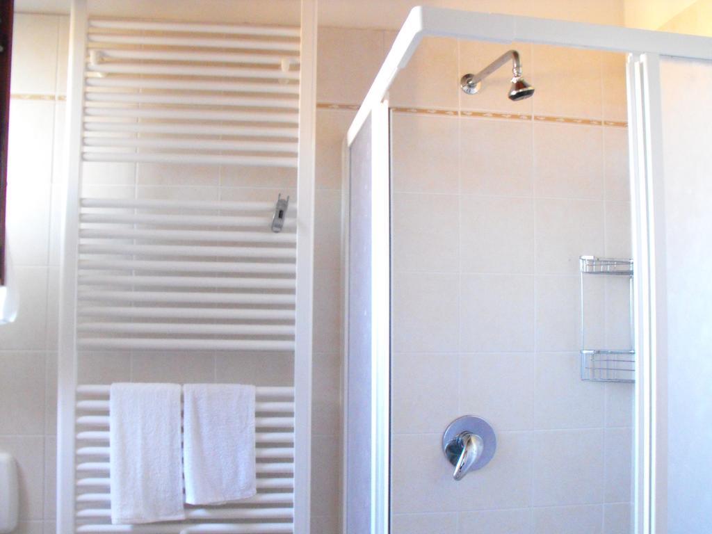Ferienwohnung Finestra Della Val D'Orcia Contignano Zimmer foto